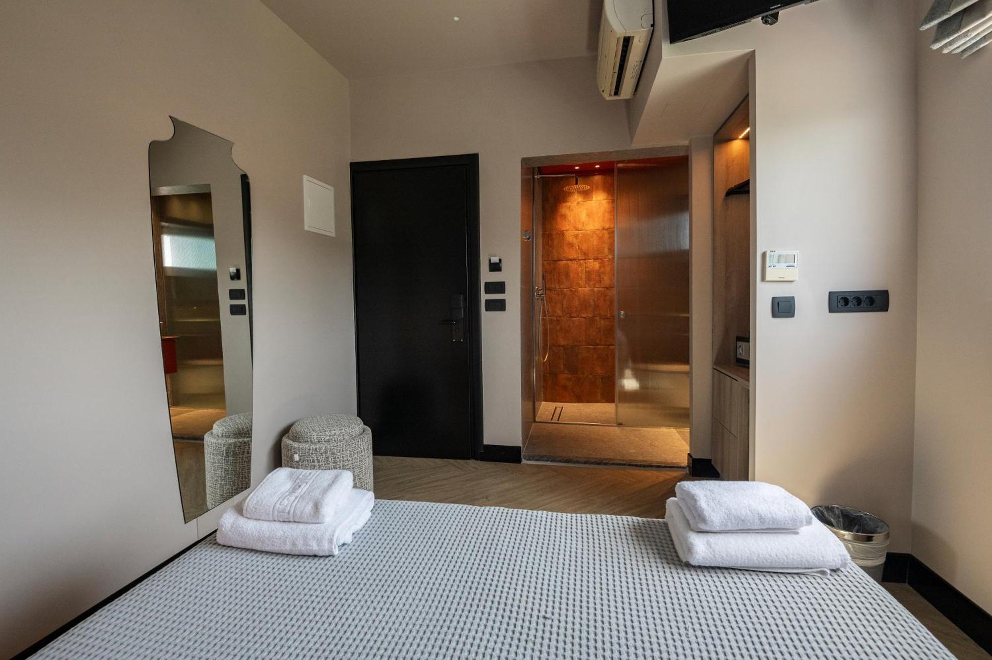 Coral 4*